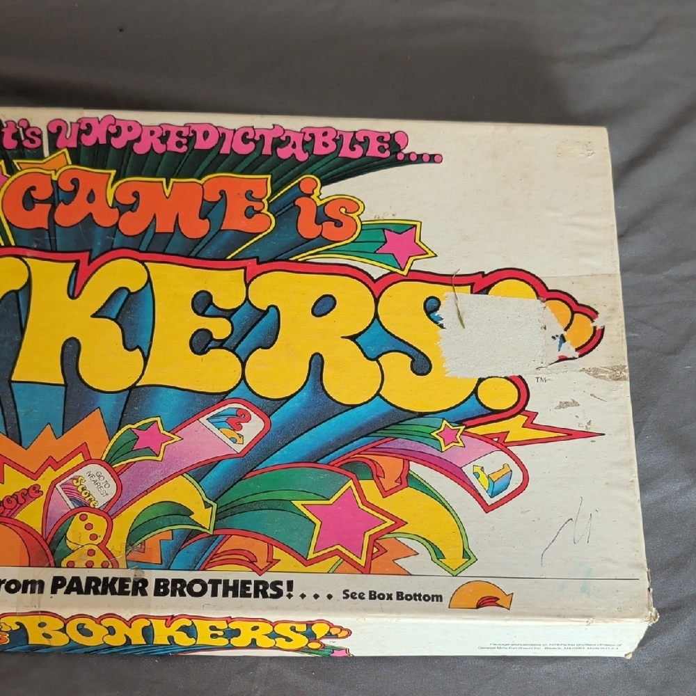Parker Brothers Retro Game Box with Multicolor Pop Graphics - Picture 4 of 6